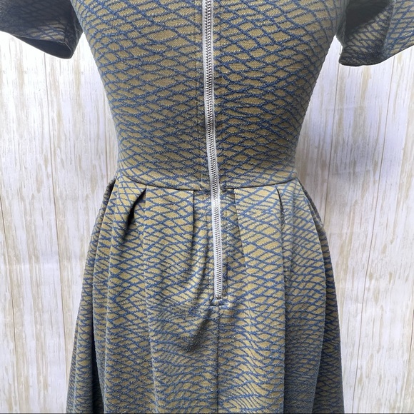 LuLaRoe Amelia Dress w/ Pockets, Zipper Back Blue & Olive Geometric Design - Picture 3 of 16